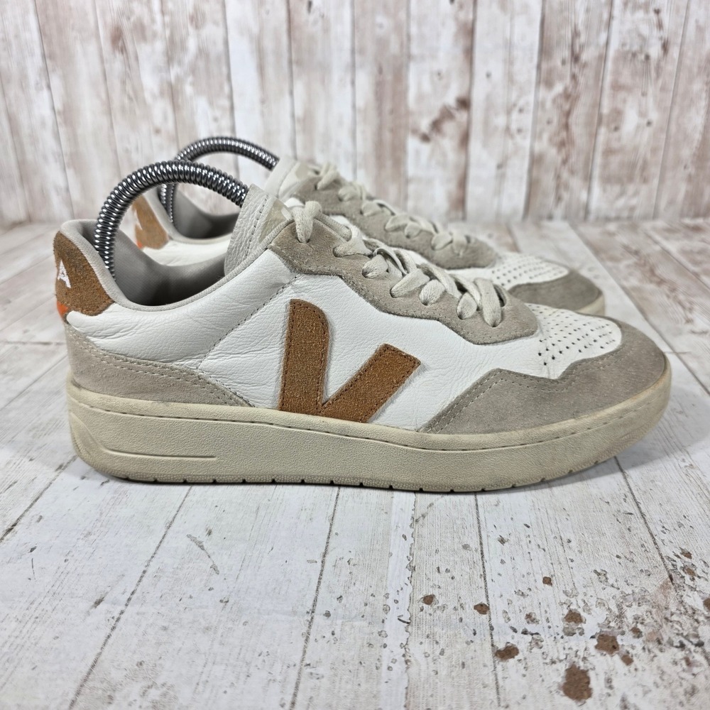 Veja V-10 Womens White Leather Grey Brown Suede Low Top Sneakers Size 38 US 7
